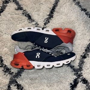 Mens On Cloud Running shoes